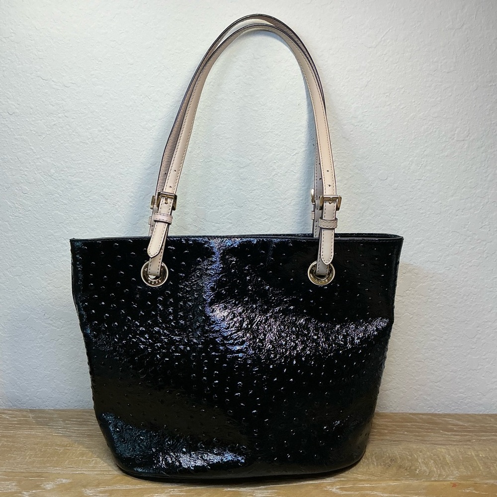 MICHAEL Michael Kors Jet Set Black Medium Tote